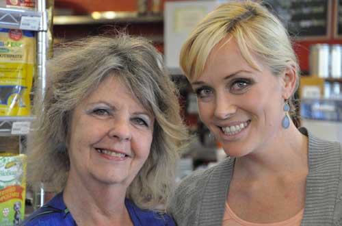 (l to r) Gayle Mason, APNP and Nicole Derse, CNC